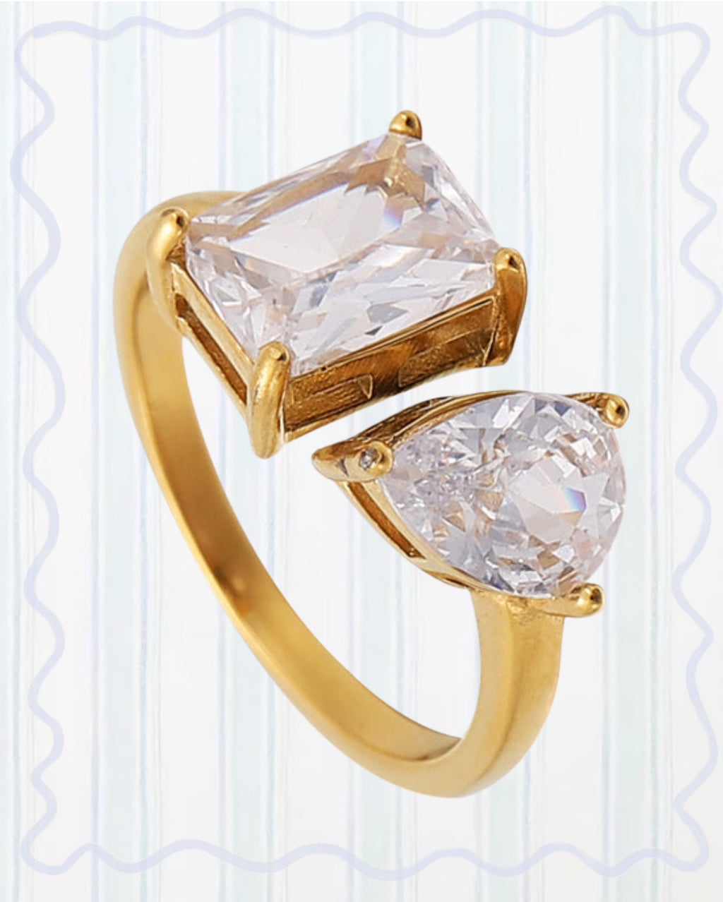 ELARA RING
