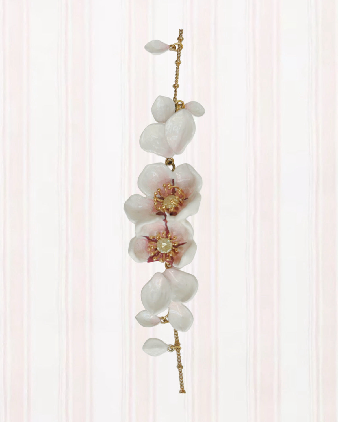 JAPANESE WHITE CHERRY BLOSSOM AND PETALS THIN BRACELET