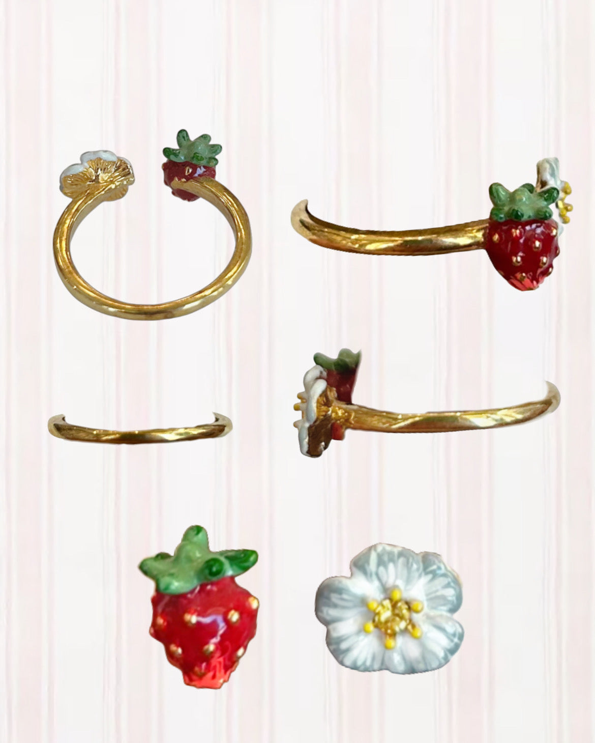 SMALL STRAWBERRY AND WHITE FLOWER ADJUSTABLE RINGS