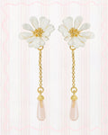 WHITE FLOWER AND PINK PEARL EARRINGS