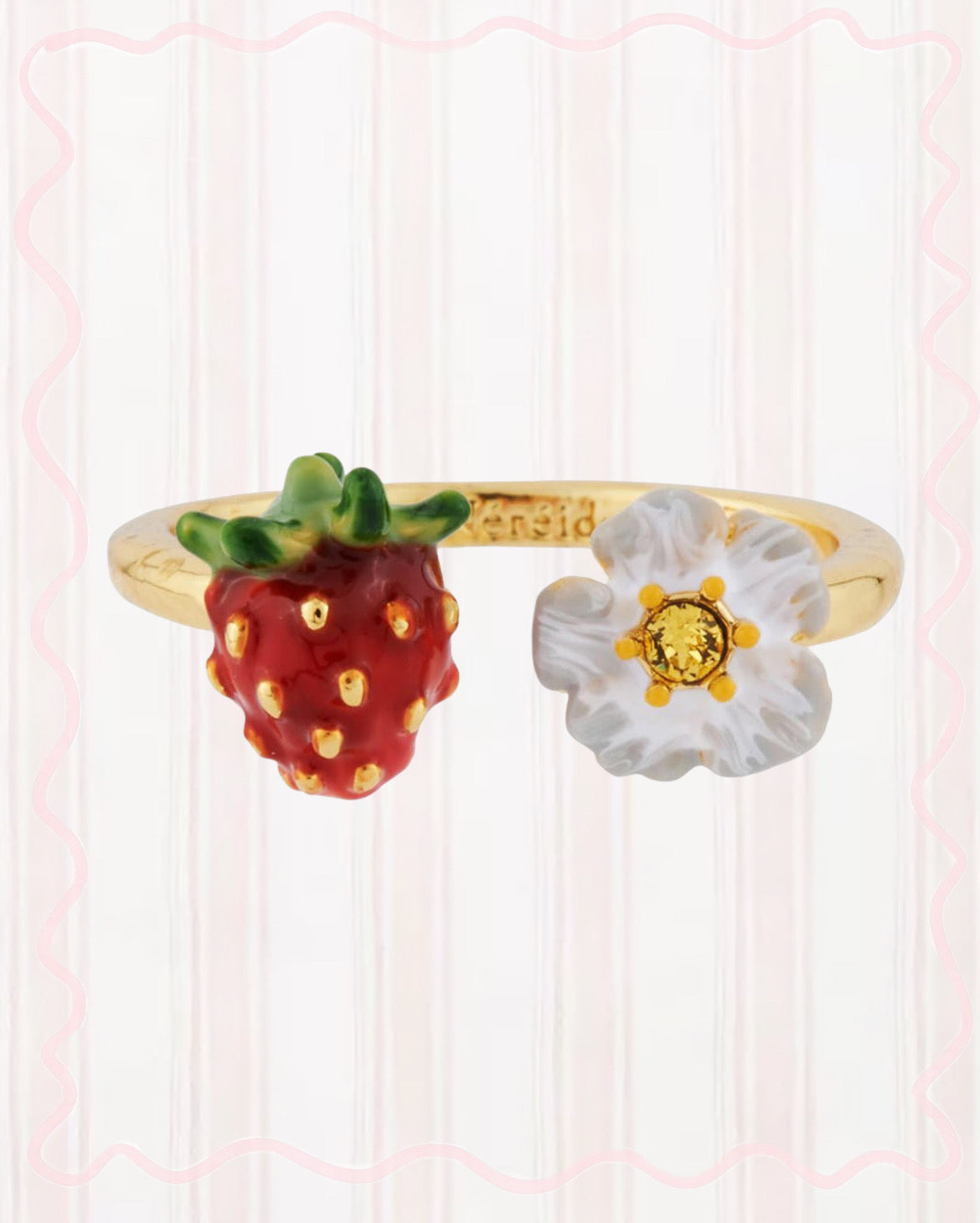 SMALL STRAWBERRY AND WHITE FLOWER ADJUSTABLE RINGS