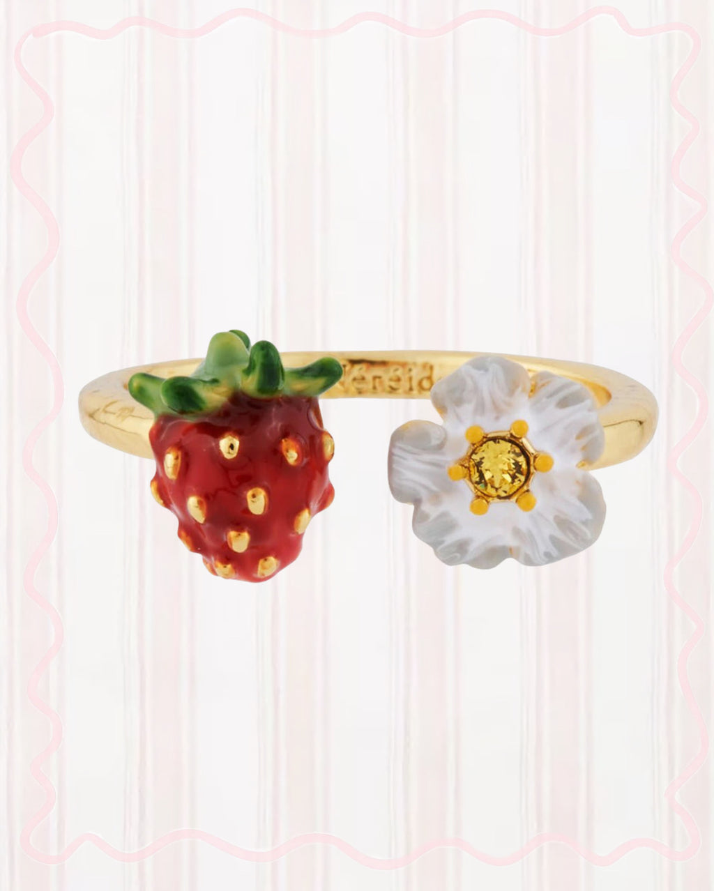 SMALL STRAWBERRY AND WHITE FLOWER ADJUSTABLE RINGS