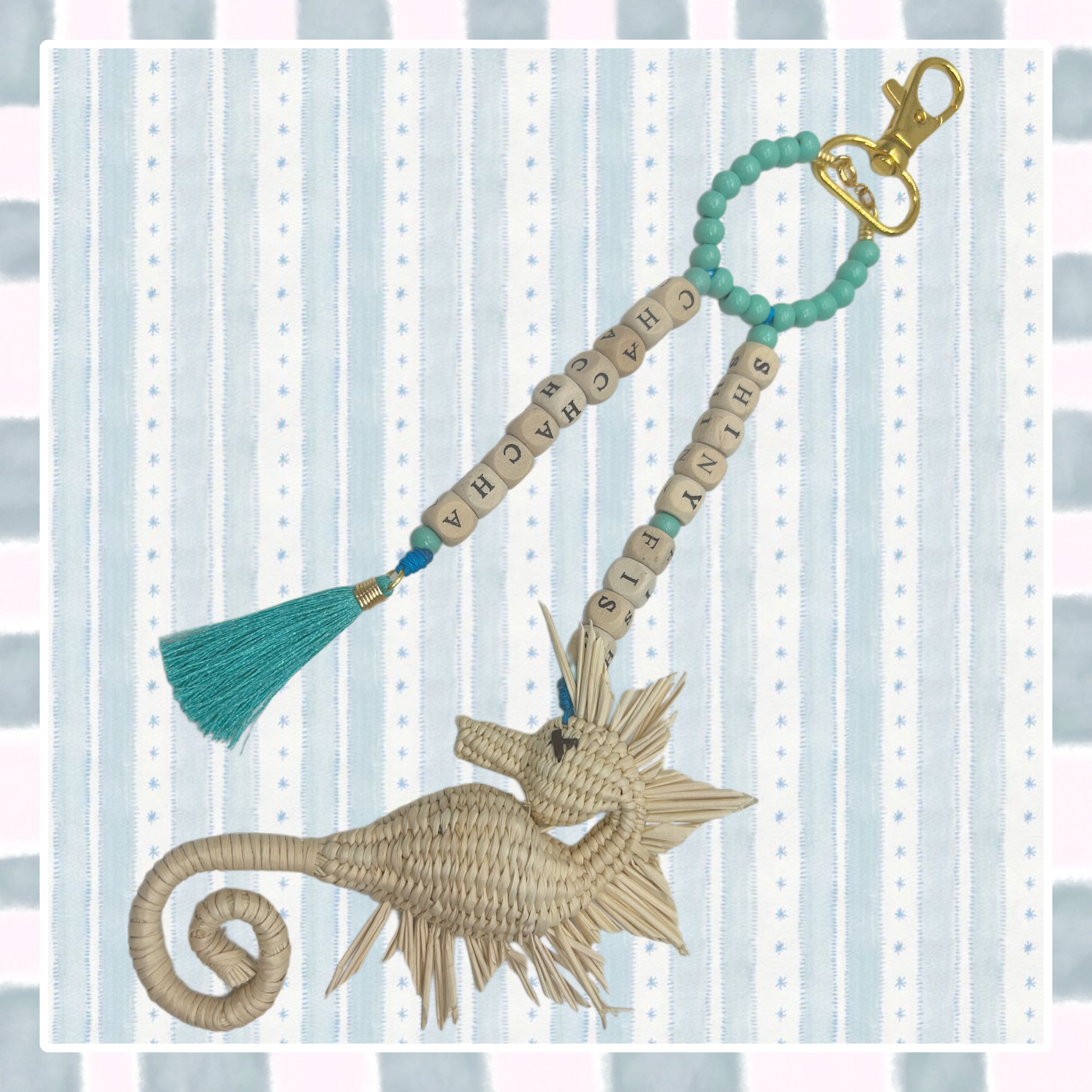 SANDY SEAHORSE CHARM