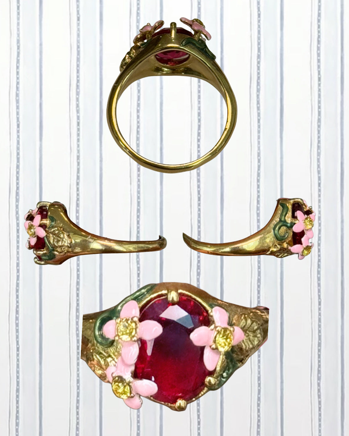 PINK FACETED GLASS AND PINK FLOWER COCKTAIL RING