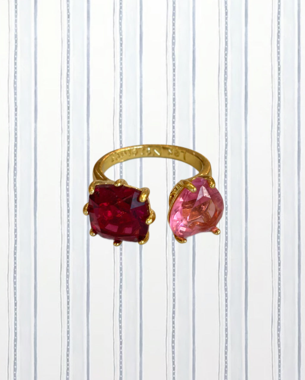 CRIMSON AND BLUSH EMBRACE RING