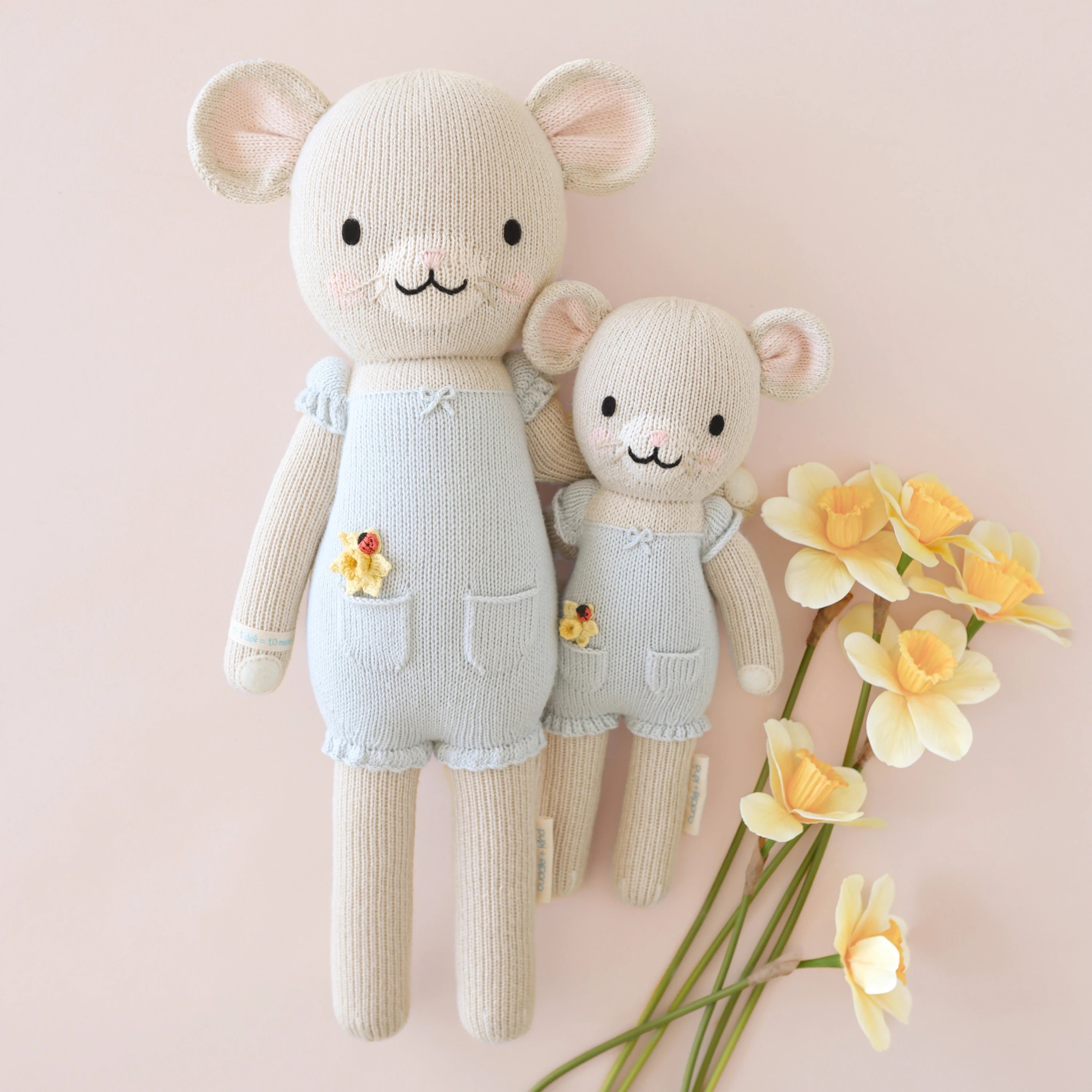 Beatrice the mouse (periwinkle)