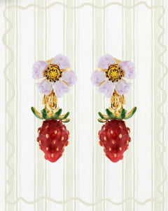 ROYAL GARDENS STRAWBERRY AND WHITE FLOWER EARRINGS￼